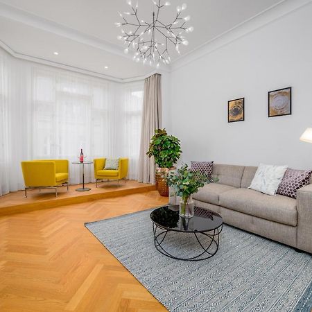 Prague Days - Old Town - Spacious Apartment מראה חיצוני תמונה