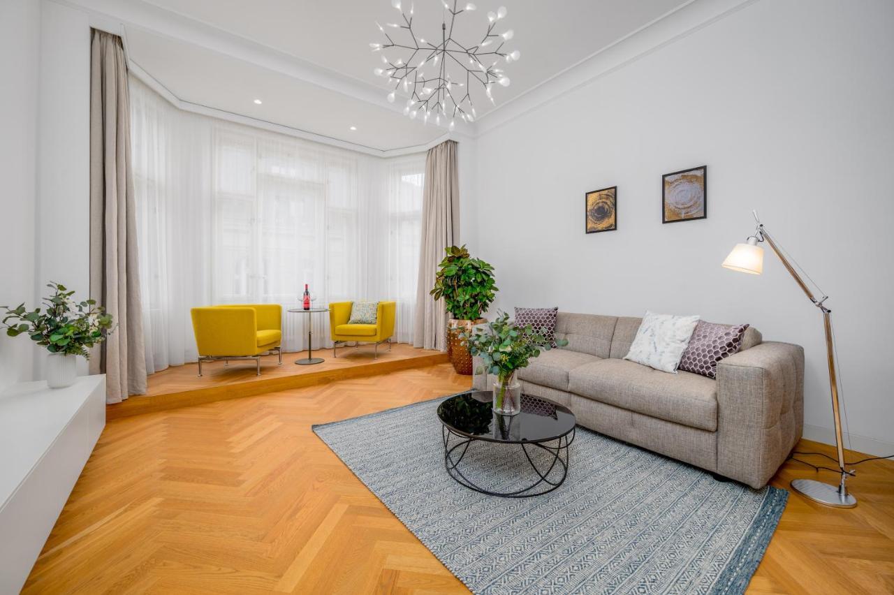 Prague Days - Old Town - Spacious Apartment מראה חיצוני תמונה