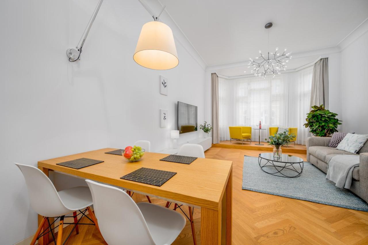 Prague Days - Old Town - Spacious Apartment מראה חיצוני תמונה
